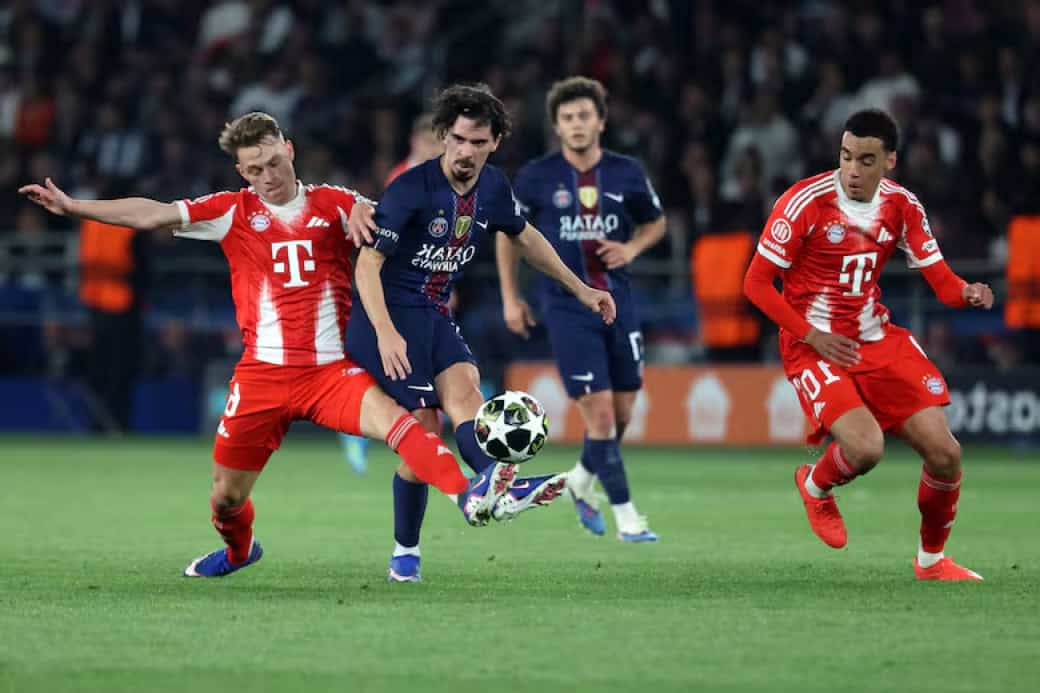 PSG y Bayern erigen un monumento al fútbol en París y aplazan el pase a la final para Múnich